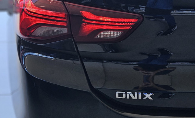 GM - Chevrolet ONIX SEDAN Plus LTZ 1.0 12V TB Flex Aut. 2021 Flex-15