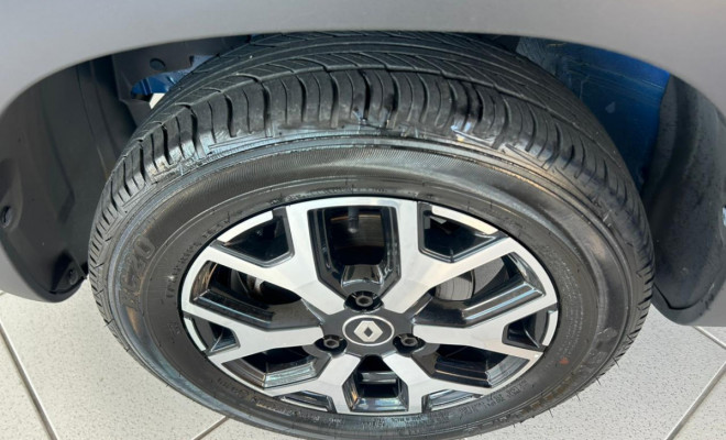 Renault KWID OUTSIDER 1.0 Flex 12V 5p Mec. 2022 Flex-11