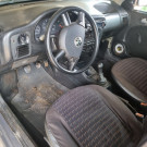 VW - VolksWagen Gol City 1.0 Mi 8V 4p 2004 Gasolina-3