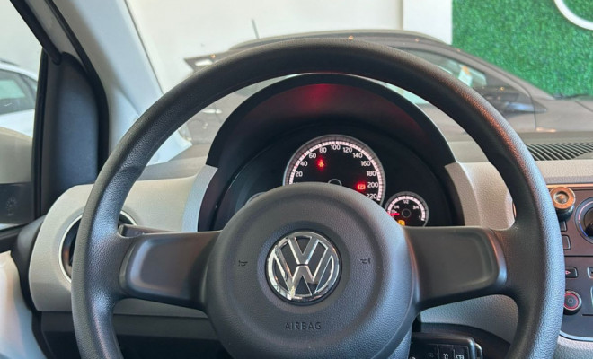 VW - VolksWagen up! move 1.0 TSI Total Flex 12V 5p 2016 Flex-4