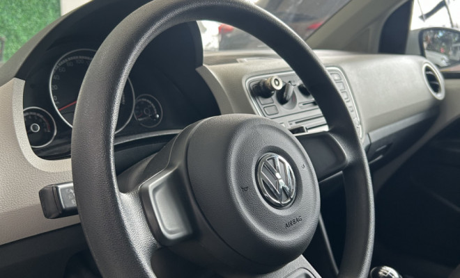 VW - VolksWagen up! move 1.0 TSI Total Flex 12V 5p 2016 Flex-8