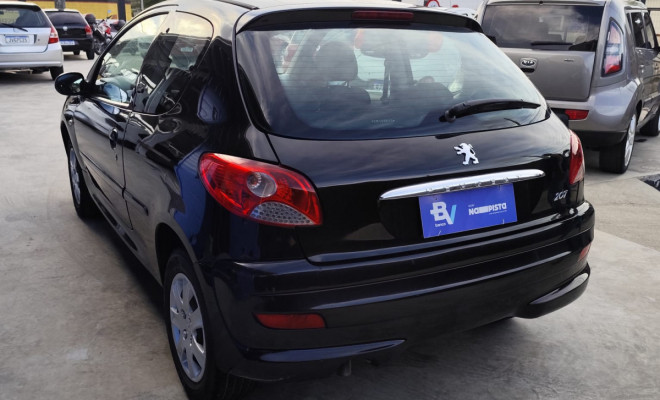 Peugeot 207 Sedan Passion XR 1.4 Flex 8V 4p 2013 Flex-2