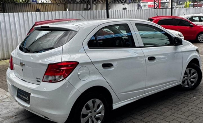 GM - Chevrolet ONIX HATCH LS 1.0 8V FlexPower 5p Mec. 2016 Flex-1