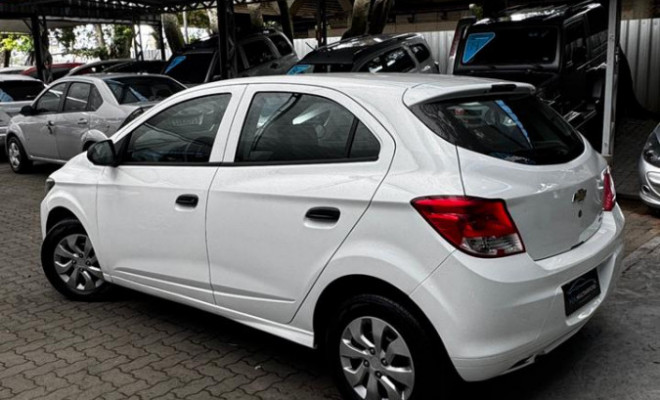 GM - Chevrolet ONIX HATCH LS 1.0 8V FlexPower 5p Mec. 2016 Flex-2
