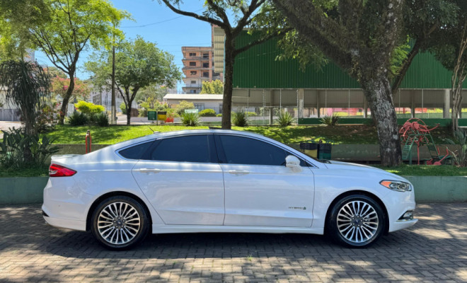 Ford Fusion Titanium 2.0 145cv Aut. (Híbrido) 2018 Híbrido-11