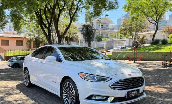 Ford Fusion Titanium 2.0 145cv Aut. (Híbrido) 2018 Híbrido