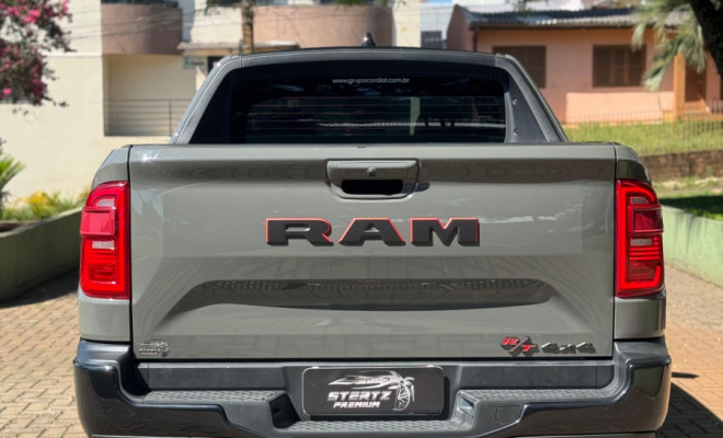 RAM RAMPAGE R/T HURRIC. 4 2.0 TB CD 4X4 Aut. 2024 Gasolina-13