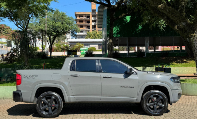 RAM RAMPAGE R/T HURRIC. 4 2.0 TB CD 4X4 Aut. 2024 Gasolina-10