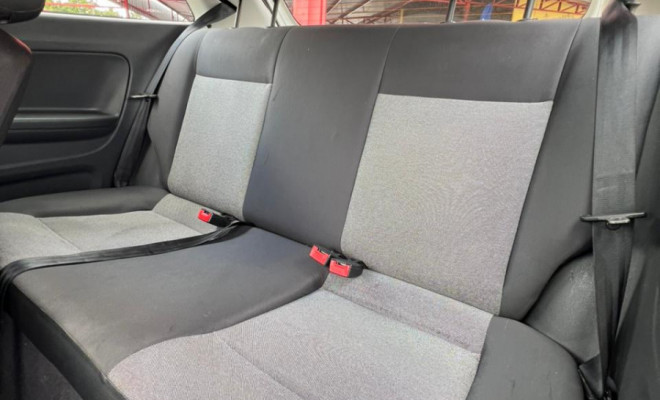 VW - VolksWagen Gol (novo) 1.0 Mi Total Flex 8V 4p 2014 Flex-9