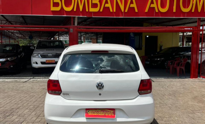 VW - VolksWagen Gol (novo) 1.0 Mi Total Flex 8V 4p 2014 Flex-2