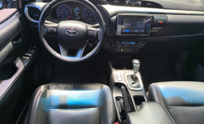 HILUX CD SRV 4x2 2.7 Flex AUT.-3