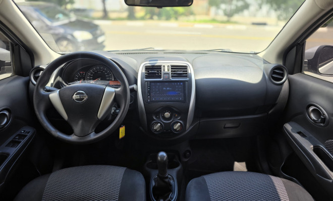 Nissan VERSA S 1.0 12V FlexStart 4p Mec. 2017 Flex-6