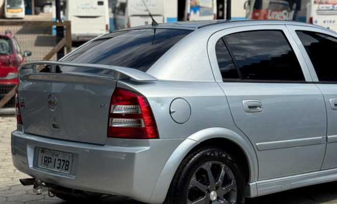 GM - Chevrolet Astra Advantage 2.0 MPFI 8V FlexPower 5p 2010 Flex-4