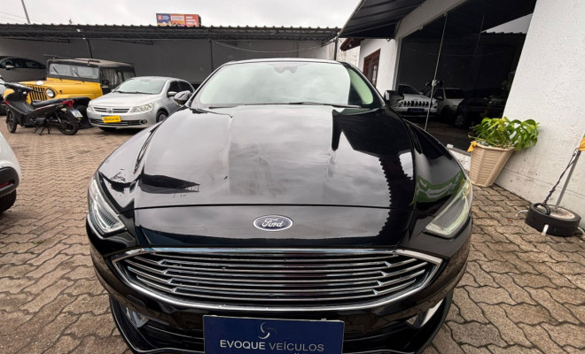 Ford Fusion Titanium 2.0 GTDI Eco. Awd Aut. 2017 Gasolina-6