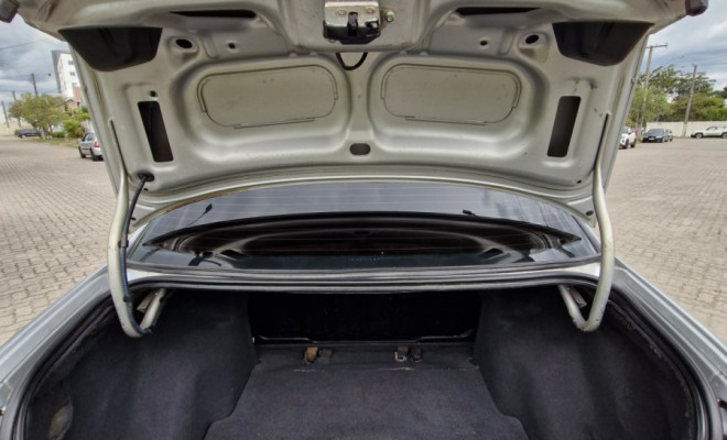 Fiat Siena EL 1.0 mpi Fire Flex 8V 4p 2010 Flex-12