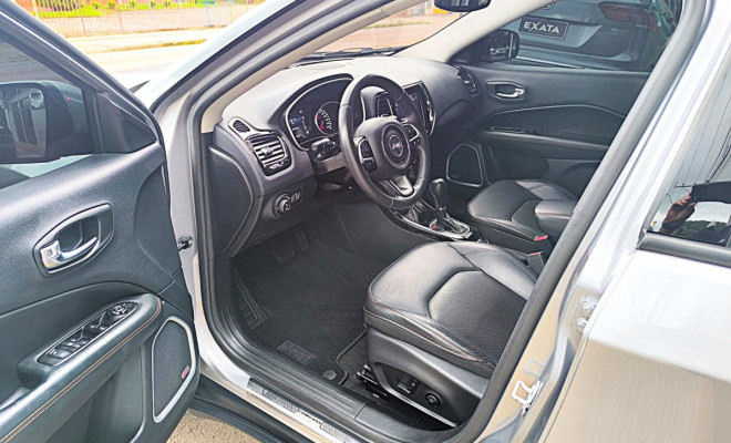 COMPASS LIMITED 2.0 4x4 Diesel AUT.-2