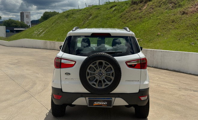 EcoSport FREESTYLE 1.6 2015 | O Conforto e a Versatilidade de um SUV no seu Dia a Dia-1