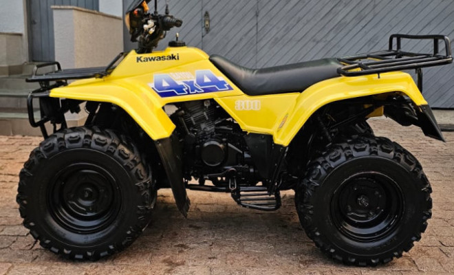 QUADRICICLO KAWASAKI BAYOU 4x4 1996 Gasolina-3