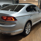 VW - VolksWagen Passat Highline 2.0 TSI 220cv Tip. 2017 Gasolina-6