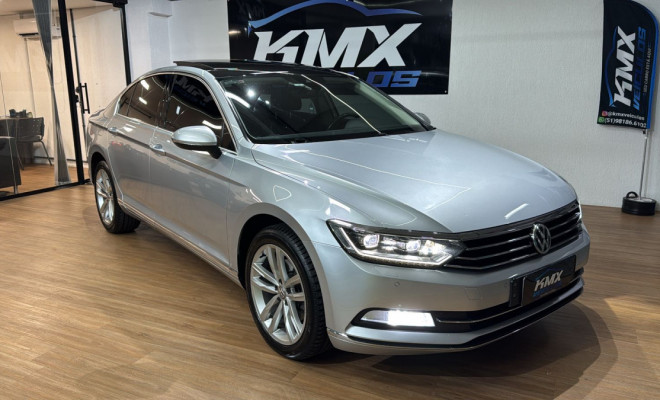 VW - VolksWagen Passat Highline 2.0 TSI 220cv Tip. 2017 Gasolina