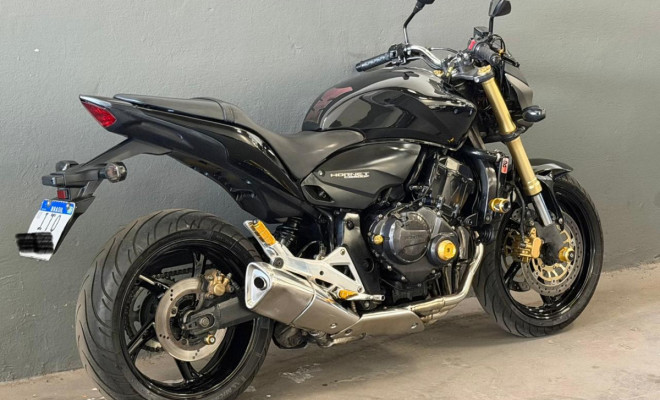 HONDA CB 600F HORNET 2012 Gasolina-10