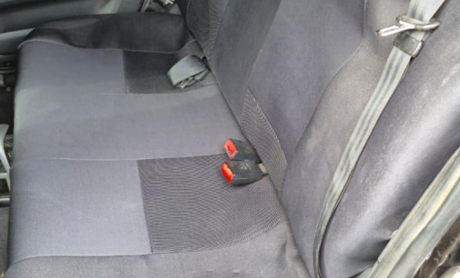 VW - VolksWagen Gol (novo) 1.0 Mi Total Flex 8V 4p 2009 Gasolina-5