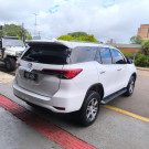 HILUX SW4 SR 4x2 2.7 Flex AUT.-6