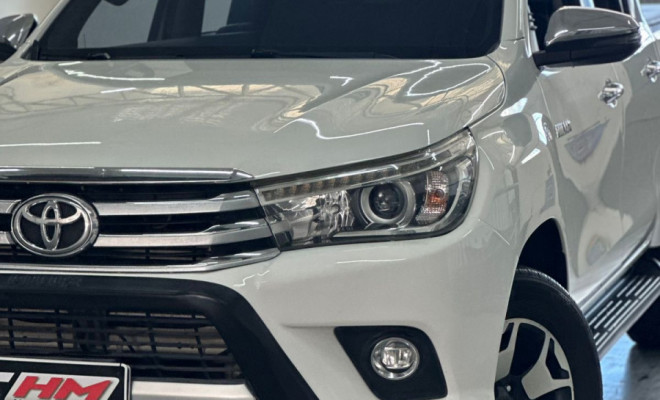 Toyota Hilux CD SRX 4x4 2.8 TDI 16V Diesel Aut. 2018 Diesel-18