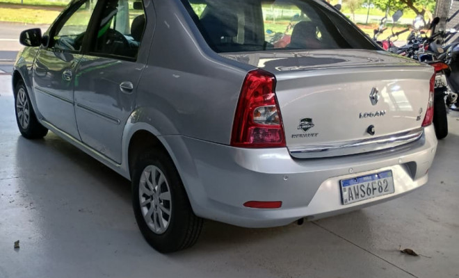 Renault LOGAN Expres./Exp. UP Hi-Flex 1.0 16V 4p 2013 Flex-1