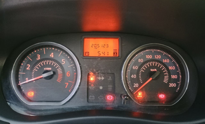 Renault LOGAN Expres./Exp. UP Hi-Flex 1.0 16V 4p 2013 Flex-8