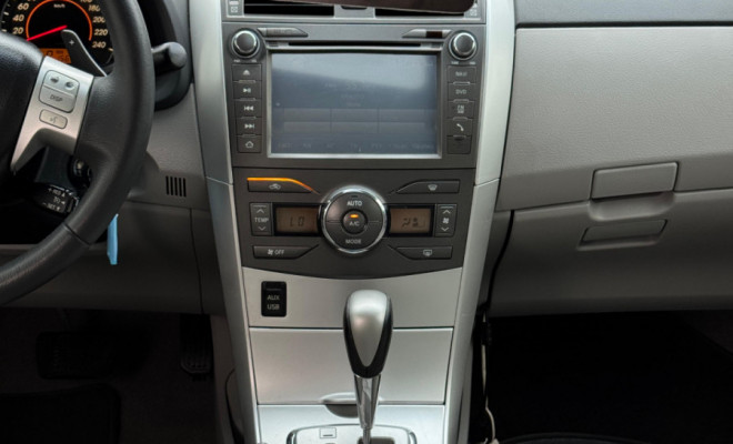 COROLLA XEi 2.0 AUT. 2013 | POTÊNCIA E CONFORTO PARA SUA FAMÍLIA.-10