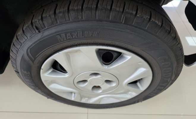 Ford Fiesta Sedan SE 1.6 8V Flex 4p 2014 Flex-14