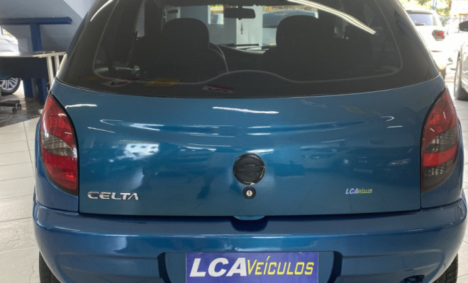 GM - Chevrolet Celta 1.0/Super/N.Piq.1.0 MPFi VHC 8V 3p 2003 Gasolina-4