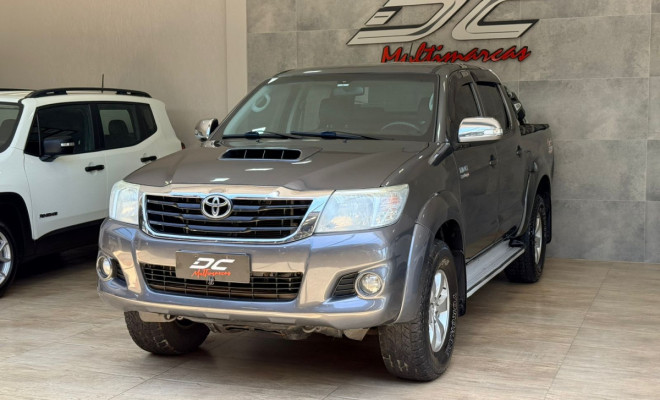 Toyota Hilux CD SRV D4-D 4x4 3.0  TDI Dies 2015 Diesel-5