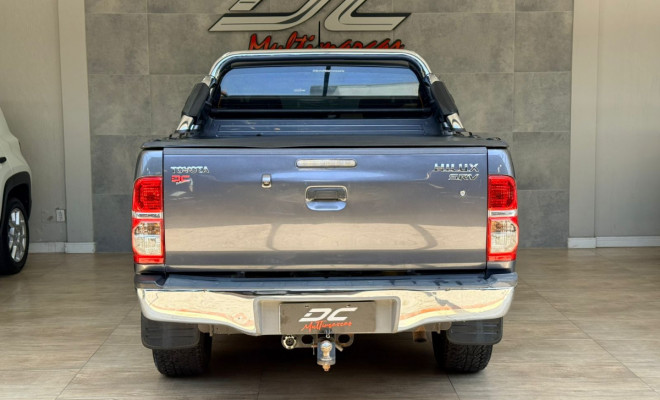 Toyota Hilux CD SRV D4-D 4x4 3.0  TDI Dies 2015 Diesel-6