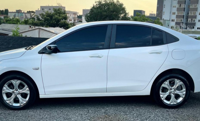 GM - Chevrolet ONIX SEDAN Plus LTZ 1.0 12V TB Flex Aut. 2023 Flex-1