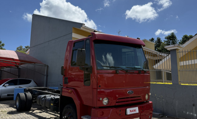 FORD CARGO 1119 Turbo 2p (diesel)(E5) 2018 Diesel-1