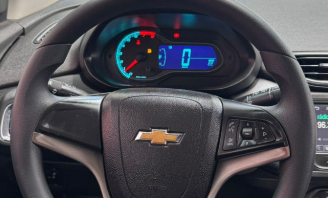 GM - Chevrolet ONIX HATCH LTZ 1.4 8V FlexPower 5p Mec. 2016 Flex-15