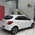 GM - Chevrolet ONIX HATCH LTZ 1.4 8V FlexPower 5p Mec. 2016 Flex-4