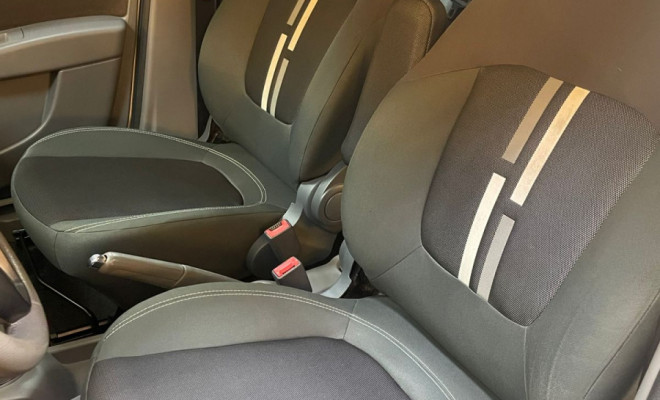 Fiat Palio ESSENCE 1.6  2015  ótimo custo beneficio e estilo-6