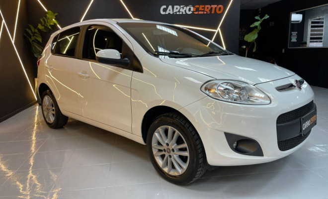 Fiat Palio ESSENCE 1.6  2015  ótimo custo beneficio e estilo-0