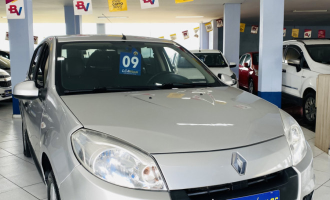 Renault SANDERO Authentique Hi-Flex 1.0 16V 5p 2009 Flex