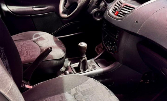 Peugeot 207 SW XR 1.4 Flex 8V 5p 2009 Flex-2