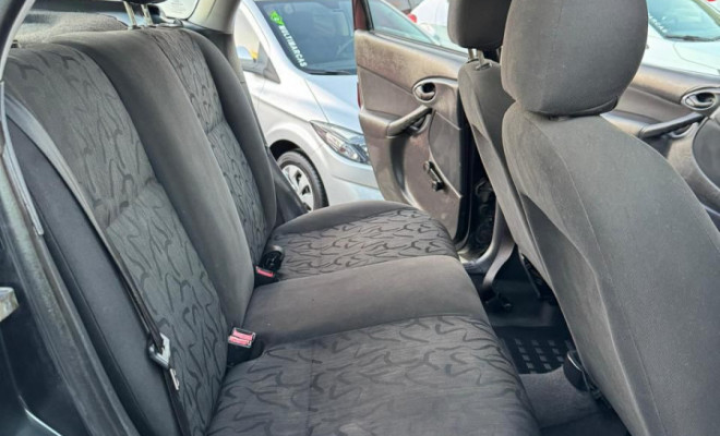 Ford Focus 1.6 S/SE/SE Plus Flex 8V/16V  5p 2008 Flex-7