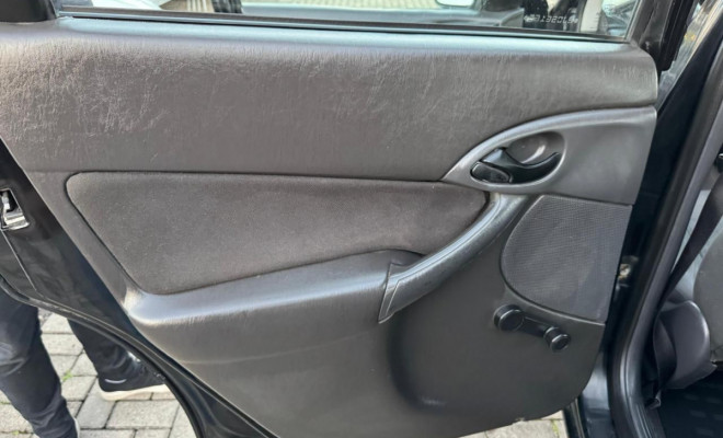 Ford Focus 1.6 S/SE/SE Plus Flex 8V/16V  5p 2008 Flex-9