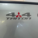 Mitsubishi L200 Triton HPE 3.2 CD TB Int.Diesel Aut 2013 Diesel-12