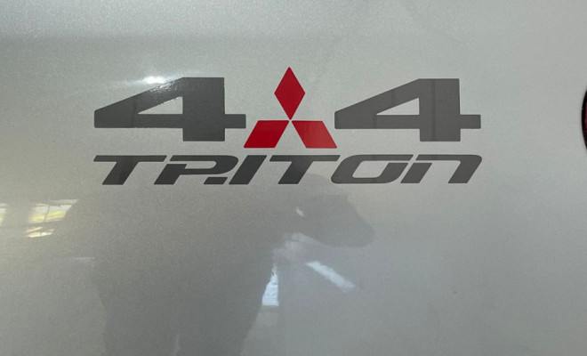 Mitsubishi L200 Triton HPE 3.2 CD TB Int.Diesel Aut 2013 Diesel-12