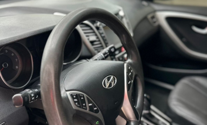 Hyundai i30 1.8 16V Aut. 5p 2015 Flex-6