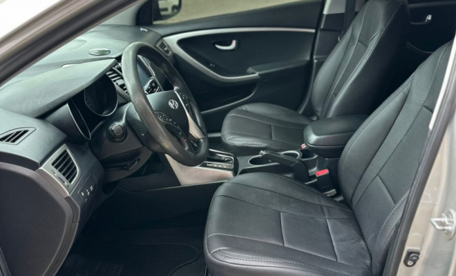 Hyundai i30 1.8 16V Aut. 5p 2015 Flex-8