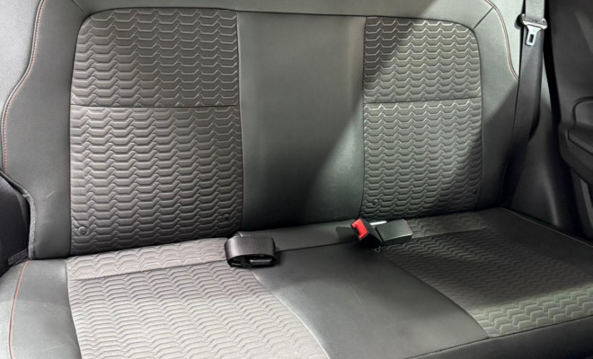 GM - Chevrolet ONIX HATCH LTZ 1.4 8V FlexPower 5p Aut. 2018 Flex-10